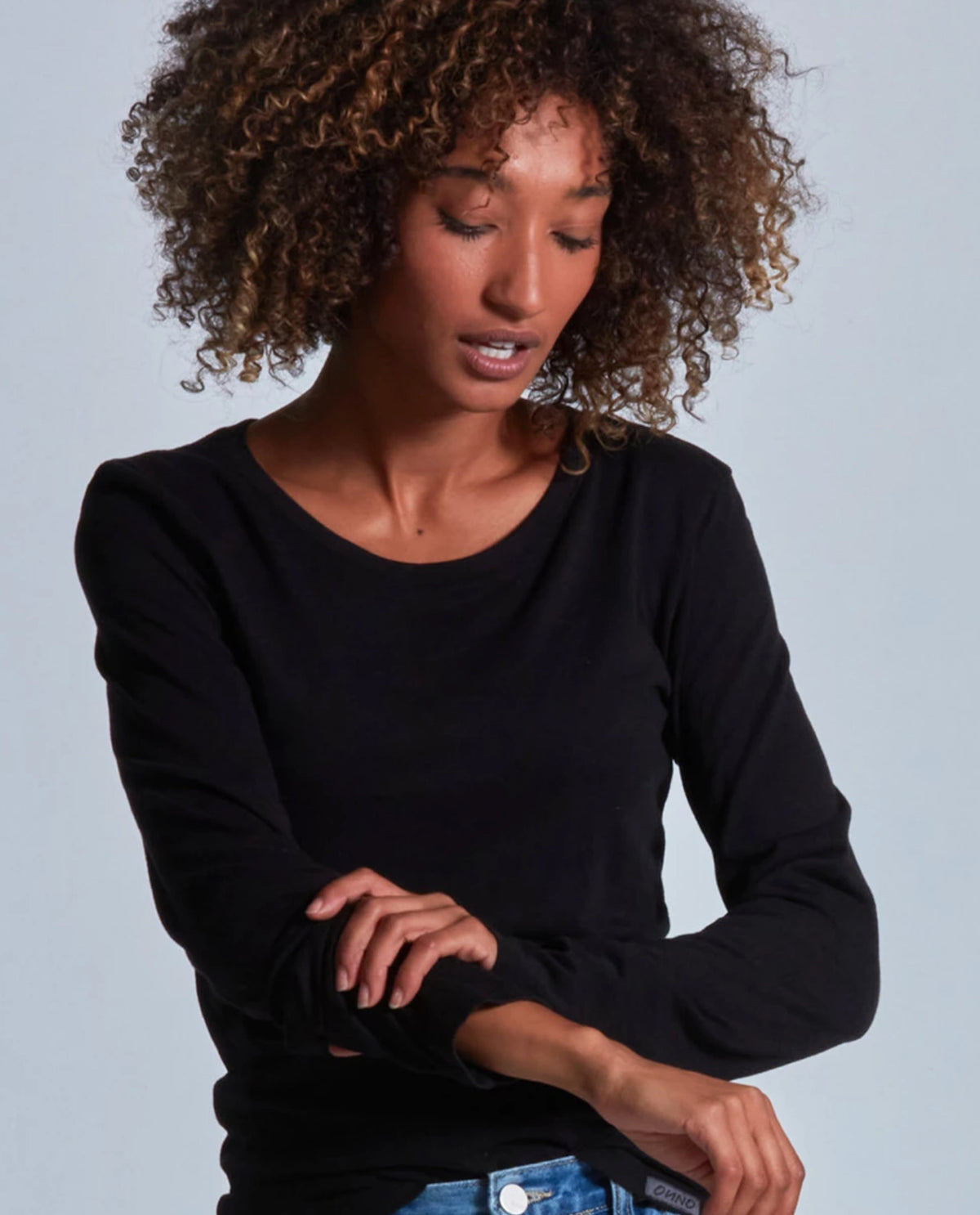 Onno Long Sleeve Bamboo T-Shirt - Black