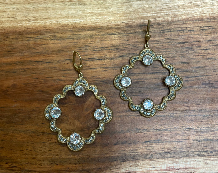 La Vie Parisienne By Catherine Popesco Quatrafoil Crystal Earrings